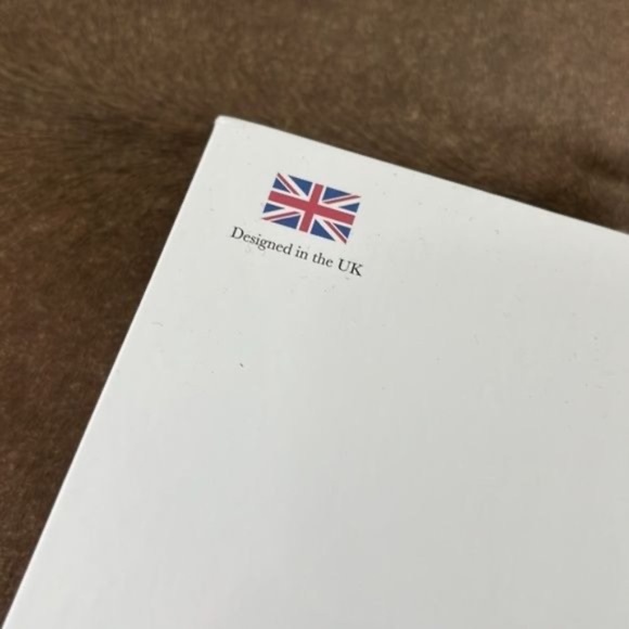 CurrentBody Skin LED Light Therapy Face Mask The world’s most powerful anti-agin - Picture 10 of 16